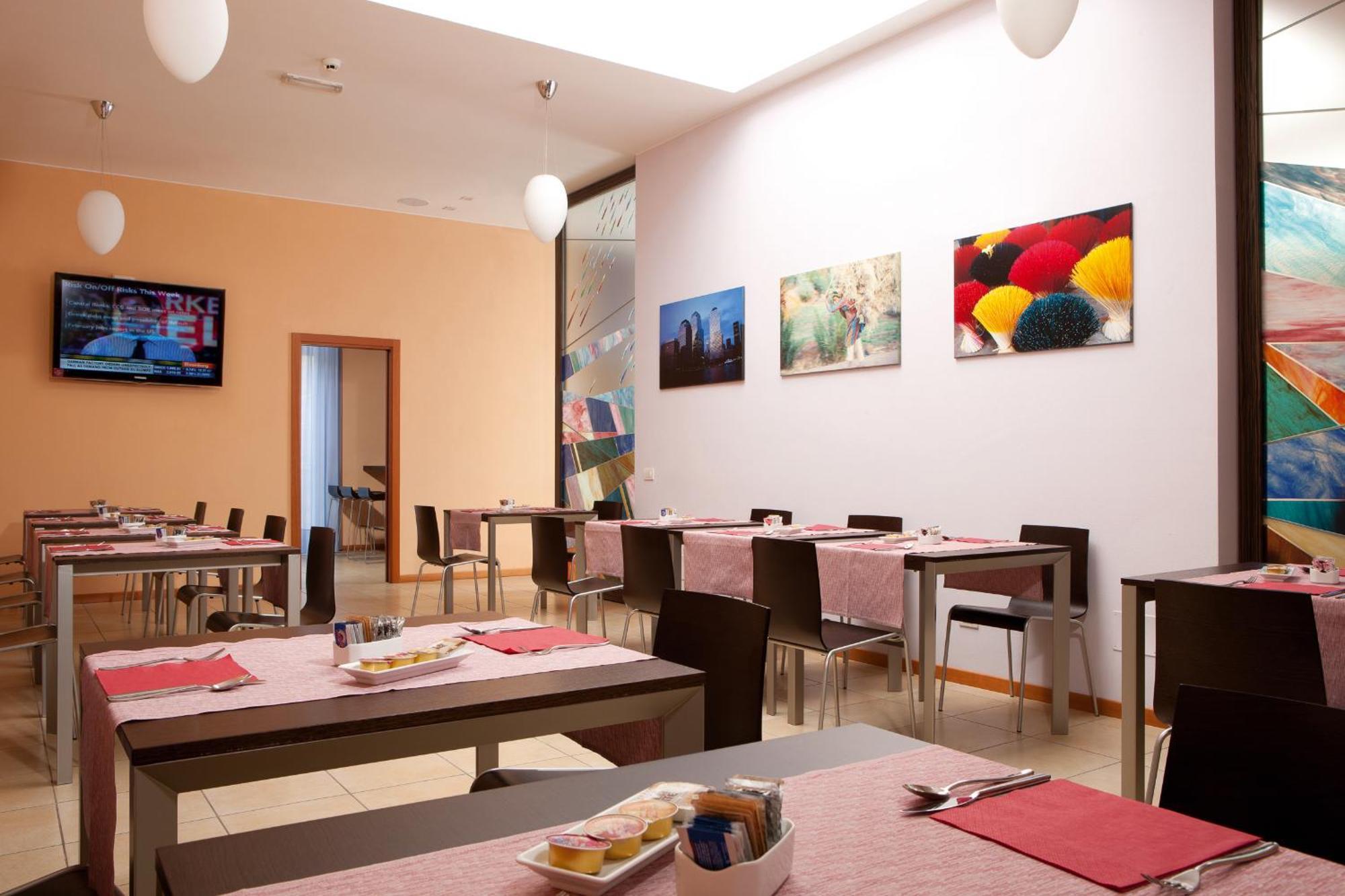 Rosso Frizzante Hotel Sorbara ภายนอก รูปภาพ