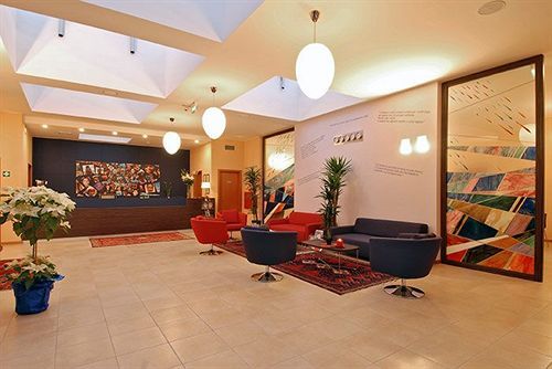 Rosso Frizzante Hotel Sorbara ภายนอก รูปภาพ